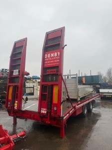 King draw bar drag trailer with denby ramps 