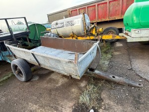 ferguson hydraulic tipping trailer.
